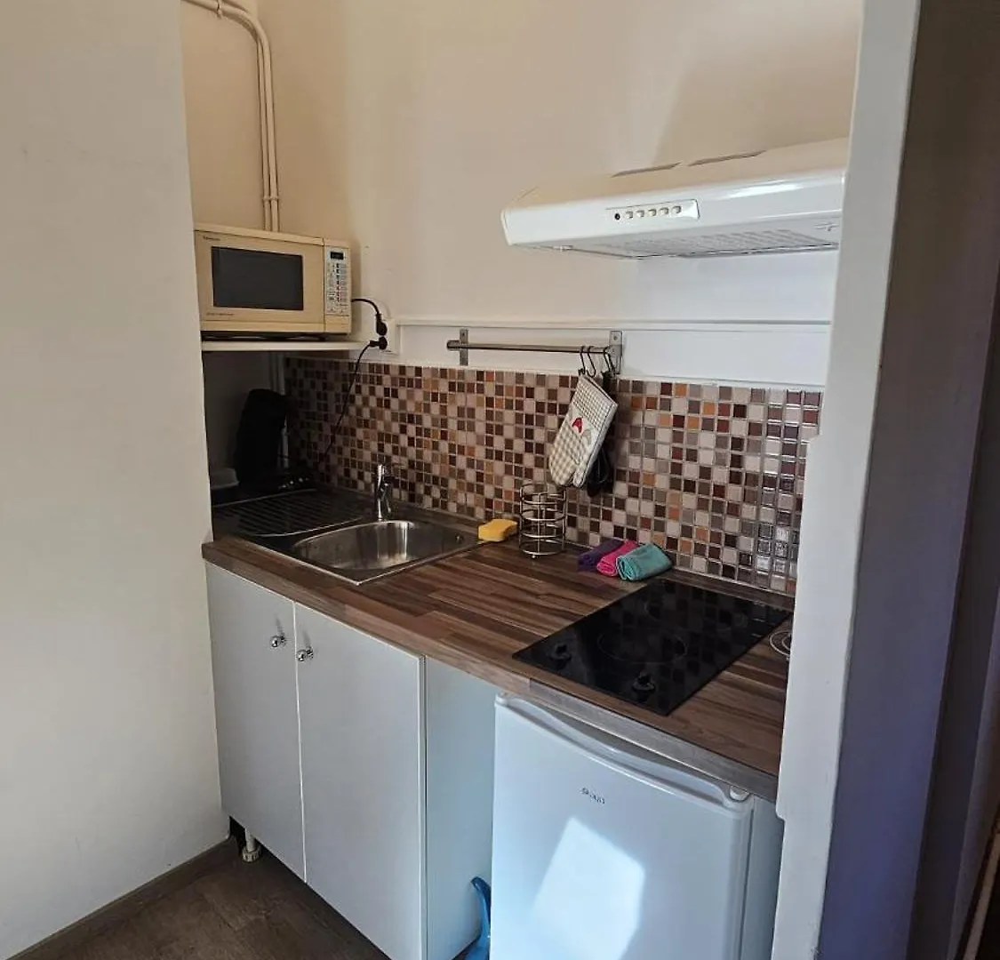 Apartment Studio 2D Avignon France